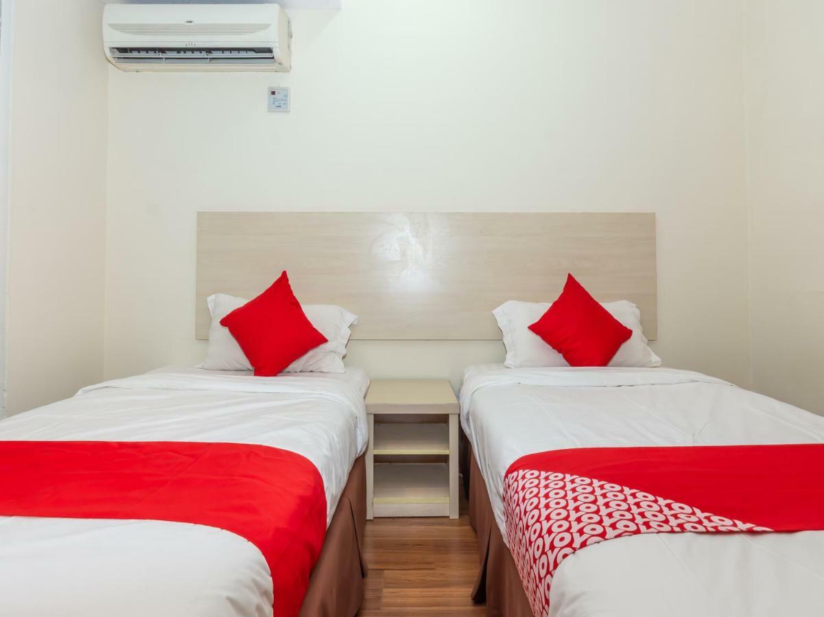 Oyo 1158 906 Airport Hotel Malacca ภายนอก รูปภาพ