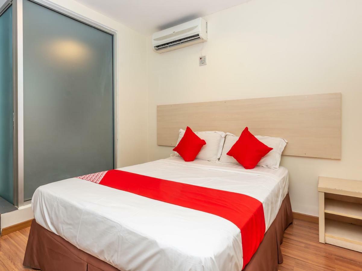 Oyo 1158 906 Airport Hotel Malacca ภายนอก รูปภาพ